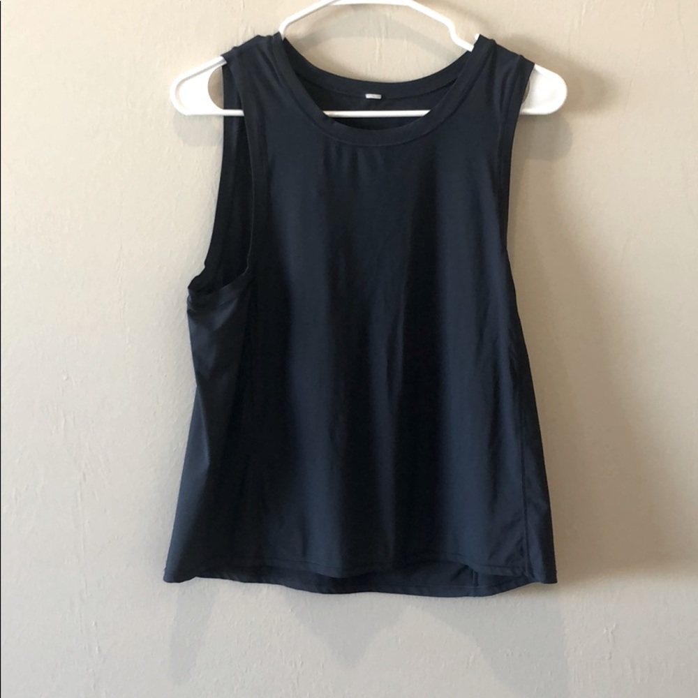 Lululemon muscle tank